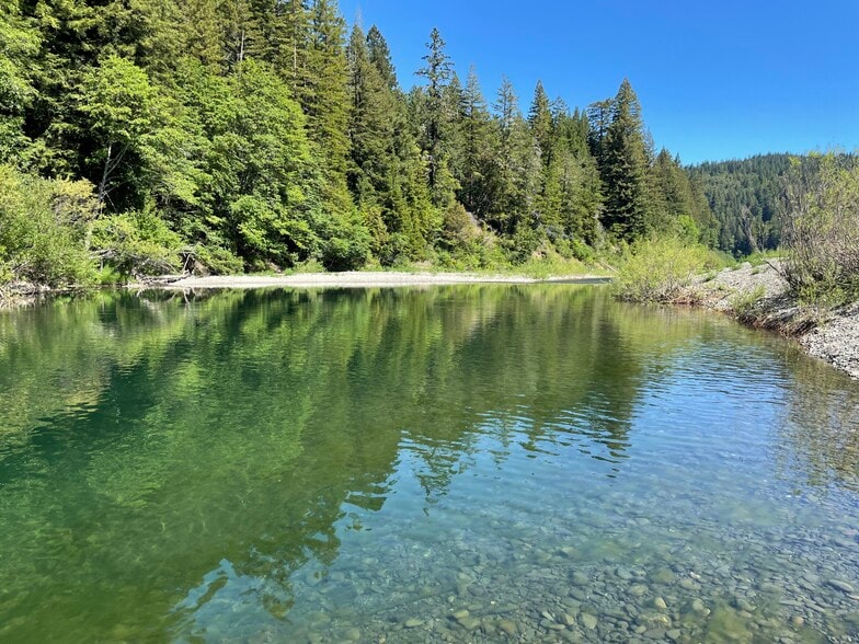 More Photos Of 455 Boy Scout Rd, Myers Flat Trailer Camper Park For Sale