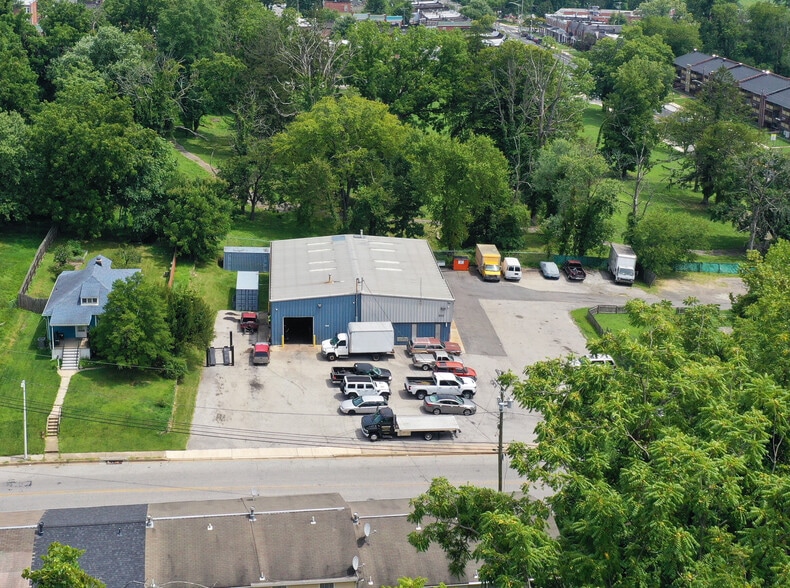 Primary Photo Of 213 S Rock Glen Rd, Baltimore Auto Repair For Sale