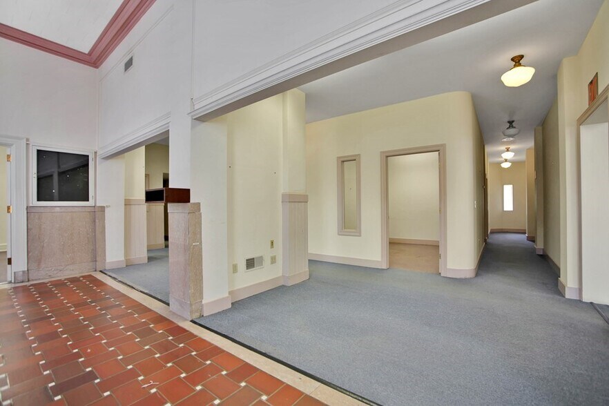 More Photos Of 2 Waln St, Wellsboro Office For Sale