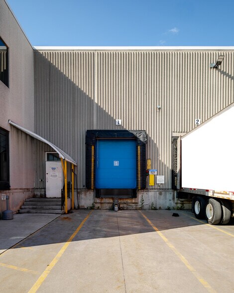 More Photos Of 2001-2045 Drew Rd, Mississauga Warehouse For Lease