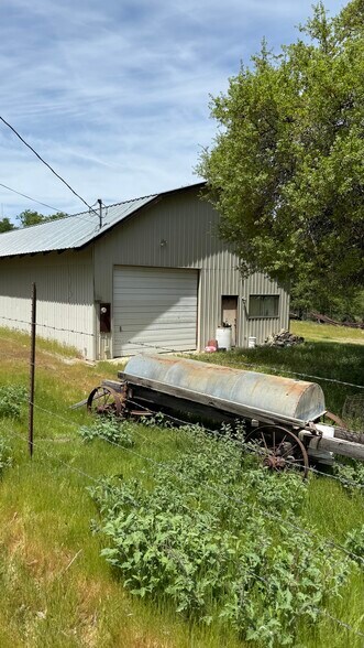 More Photos Of 14718 CA-155 Hwy, Glennville Land For Sale