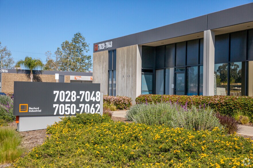 More Photos Of 6970-6984 Convoy Ct, San Diego Unknown For Lease