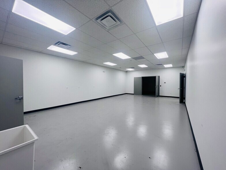 More Photos Of 20869 Mound Rd, Warren Warehouse For Sale