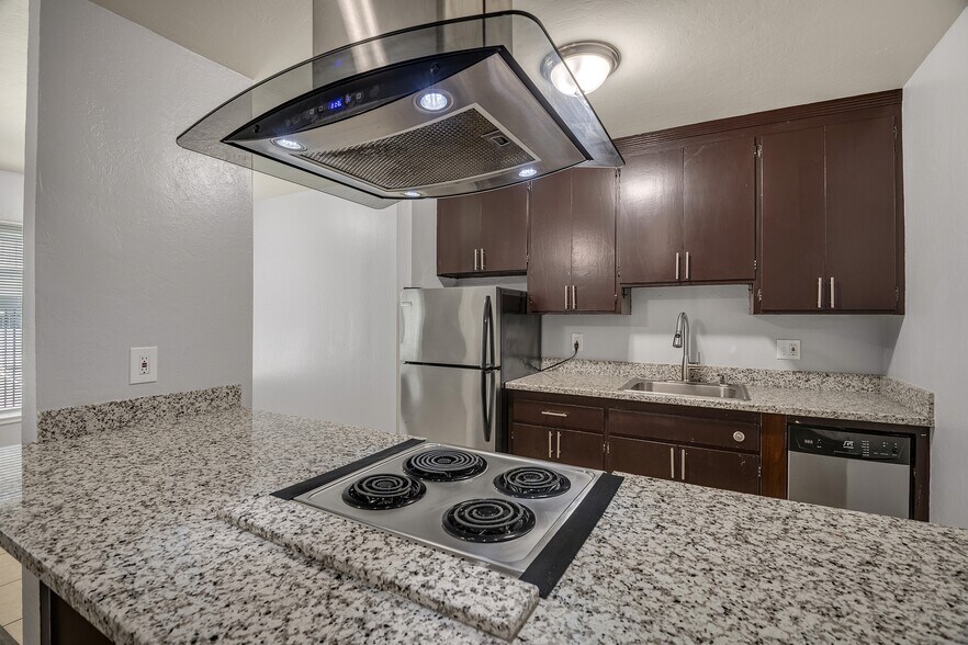 More Photos Of 1626-1654 Dwight Way, Berkeley Apartments For Sale