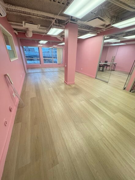 More Photos Of 13510 35th Ave, Flushing Apartments For Lease