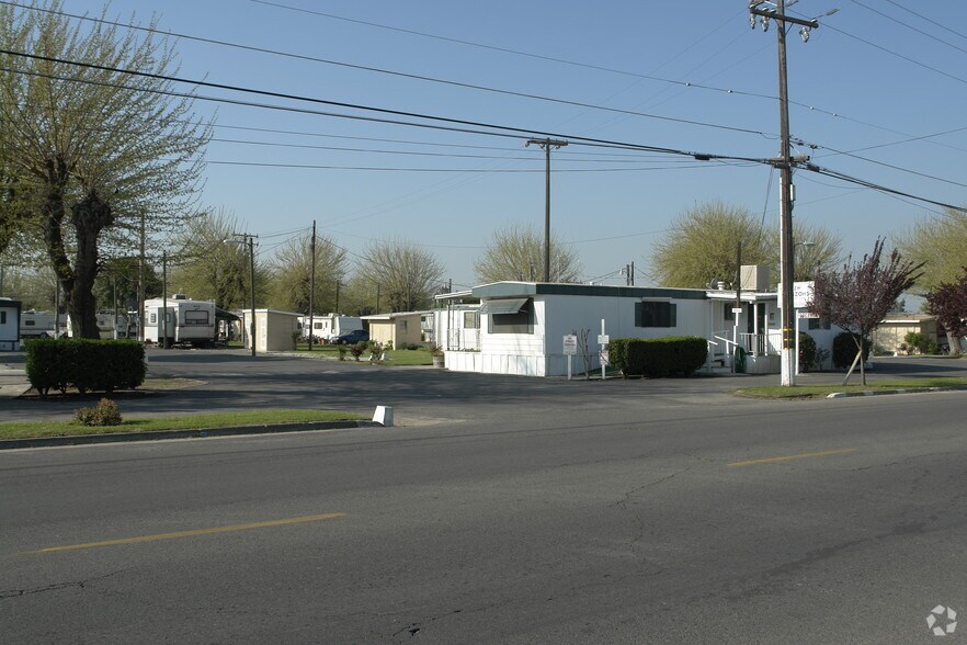 Primary Photo Of 3147 W Olive Ave, Fresno Manufactured Housing Mobile Home Park For Sale