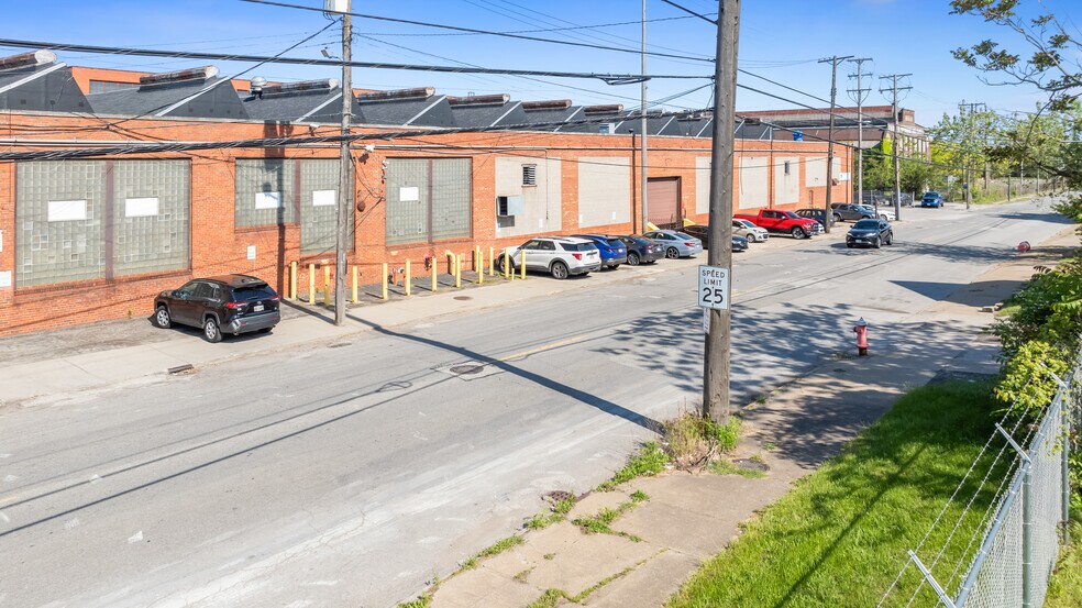 More Photos Of 3330 E 79th St, Cleveland Warehouse For Sale