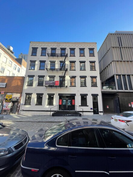 More Photos Of 53 Pearl St, Brooklyn Coworking Space