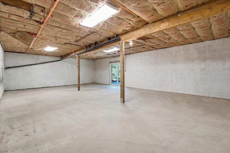 More Photos Of 6911 Engineers rd, Julian Multifamily For Sale