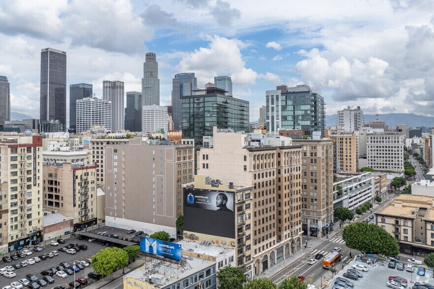 More Photos Of 810 S Spring St, Los Angeles Apartments For Lease