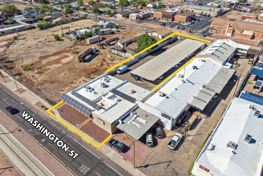 More Photos Of 2605 E Washington St, Phoenix Showroom For Sale