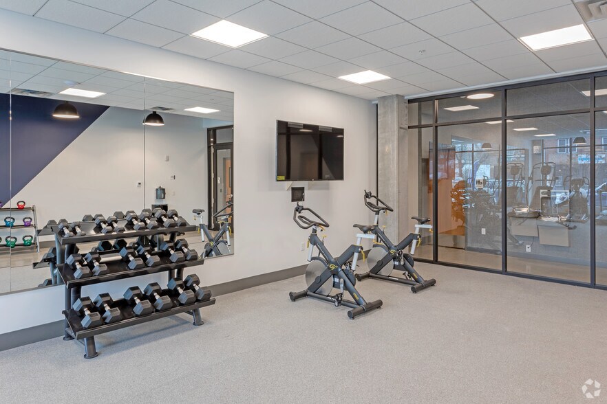 More Photos Of 246-258 Snelling Ave, Saint Paul Apartments For Lease