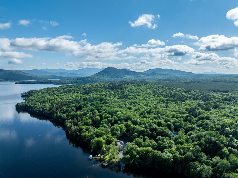 More Photos Of 15 Lower Wilson Pond Rd, Greenville Specialty For Sale