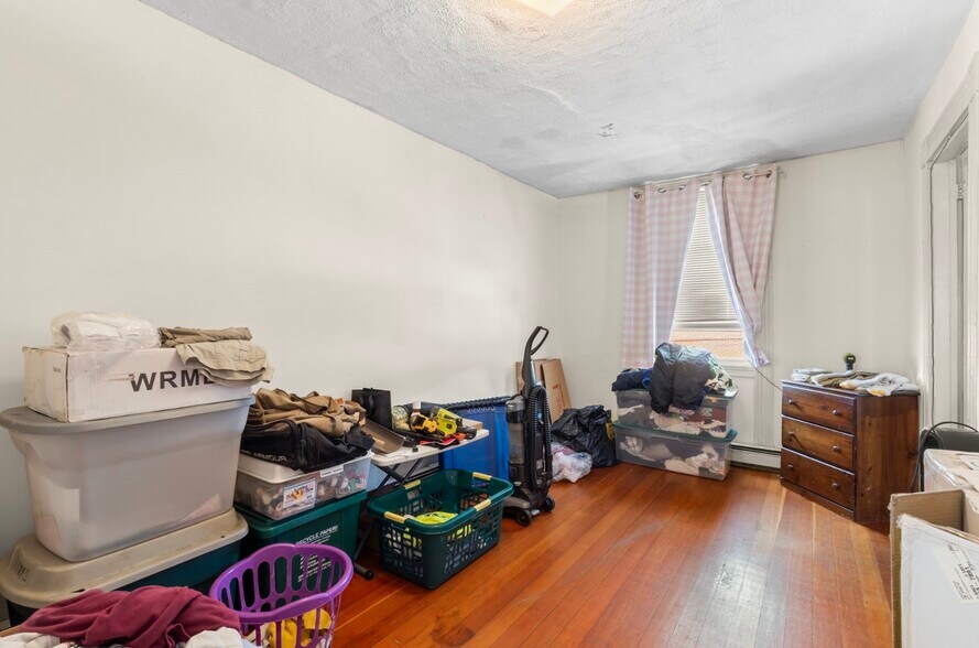 More Photos Of , East Greenwich Unknown For Sale