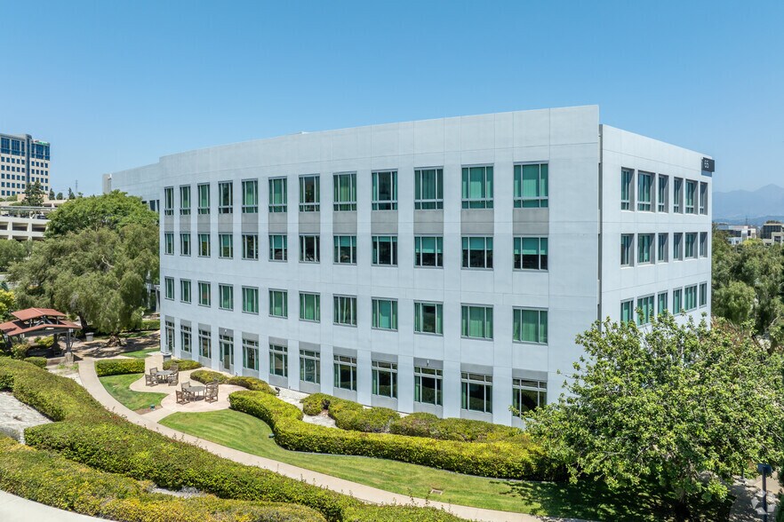 More Photos Of 65 Enterprise, Aliso Viejo Coworking Space
