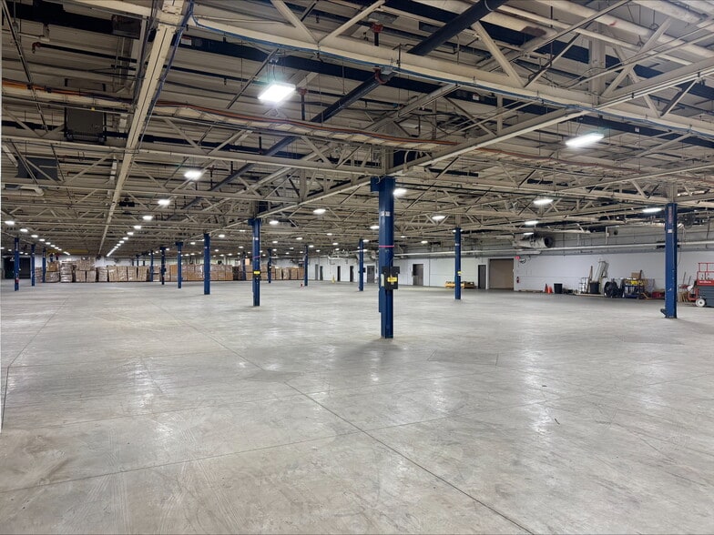 More Photos Of 1400 Worden Rd, Wickliffe Warehouse For Sale