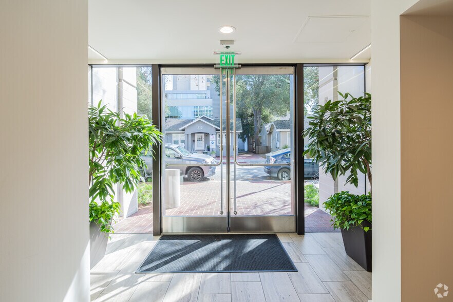 More Photos Of 505 Hamilton Ave, Palo Alto Office For Lease