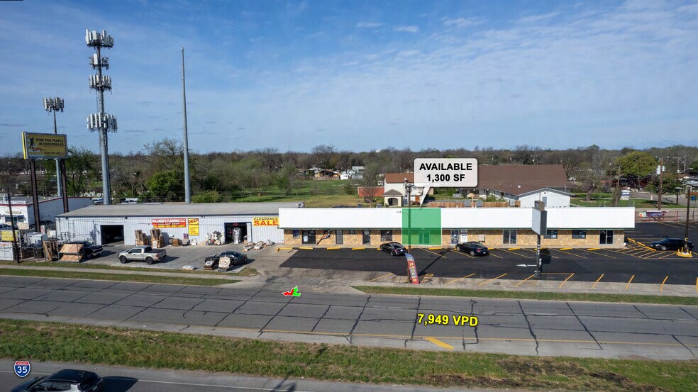 More Photos Of 4407 I-35 Fwy, San Antonio Unknown For Lease