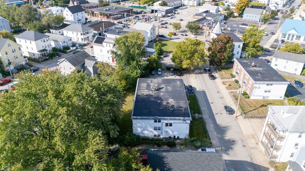 More Photos Of 25 Margaret St, Pawtucket Apartments For Sale
