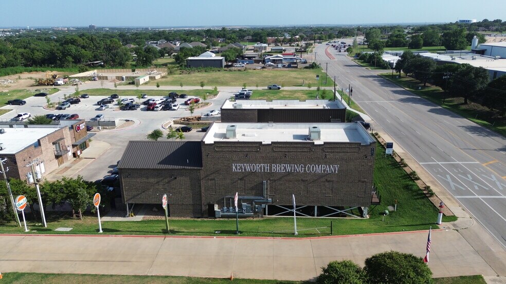 More Photos Of 6428 Davis Blvd, North Richland Hills General Retail For Lease