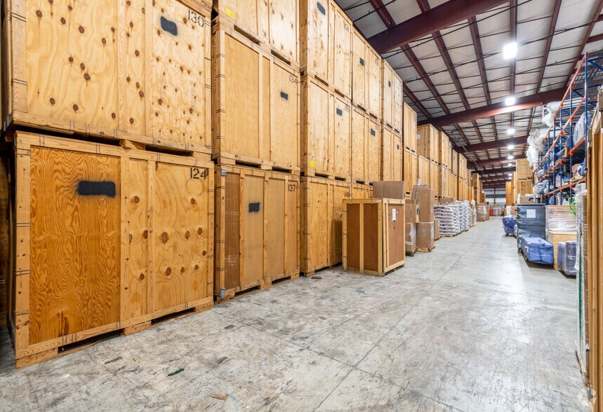 More Photos Of 111 Milk St, Westborough Warehouse For Lease