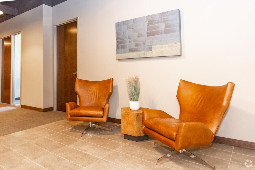 More Photos Of 2901 W Bluegrass Blvd, Lehi Office For Lease