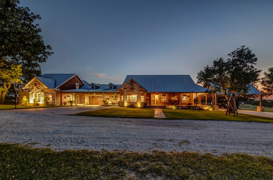 More Photos Of 3112 Sunset School Rd, Sunset Land For Sale