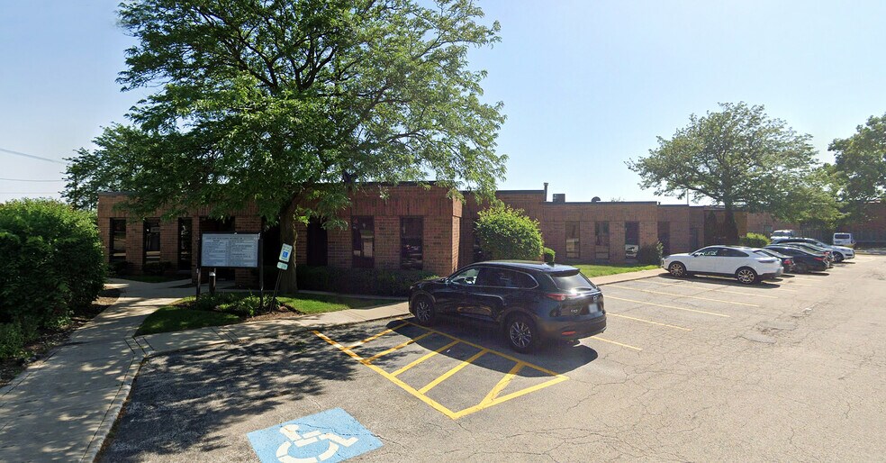 More Photos Of 205 W Grand Ave, Bensenville Office For Lease