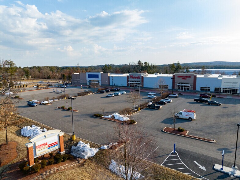 More Photos Of 123 Route 101A, Amherst Storefront For Lease