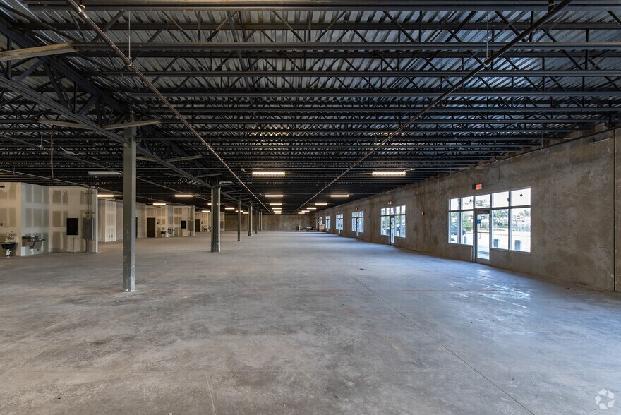 More Photos Of 12750 NW 17th St, Miami Medical For Sale