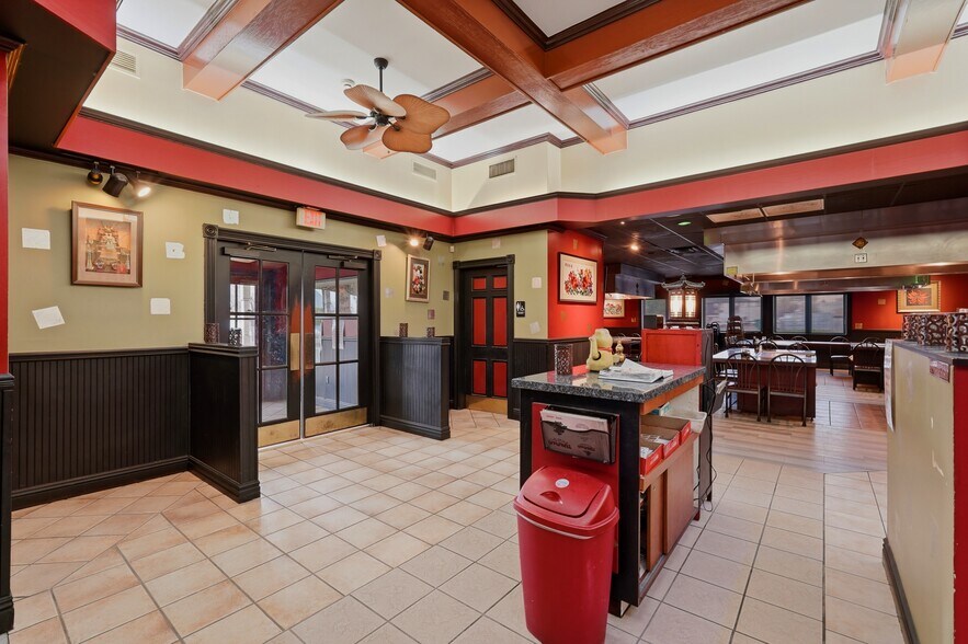 More Photos Of 72 N 850 E, Lehi Restaurant For Sale