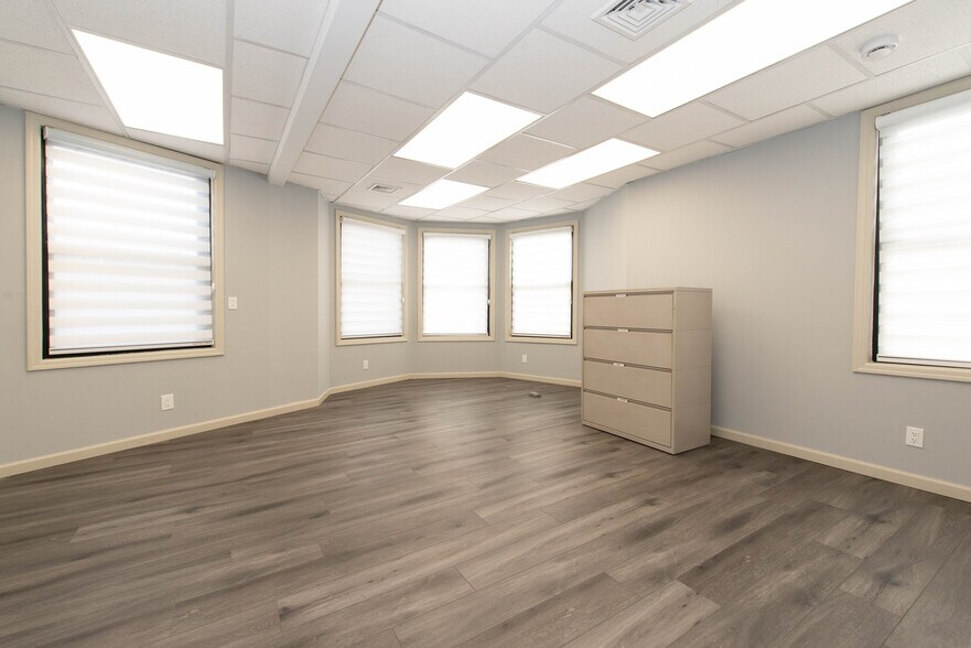 More Photos Of 1149 Main Ave, Clifton Storefront Retail Office For Lease