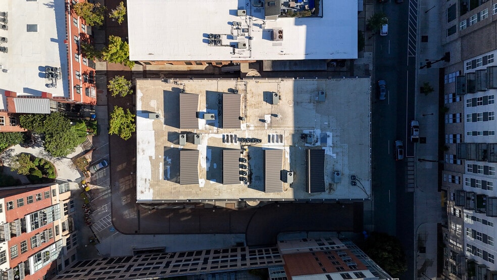 More Photos Of 508 W 5th St, Charlotte Office For Sale