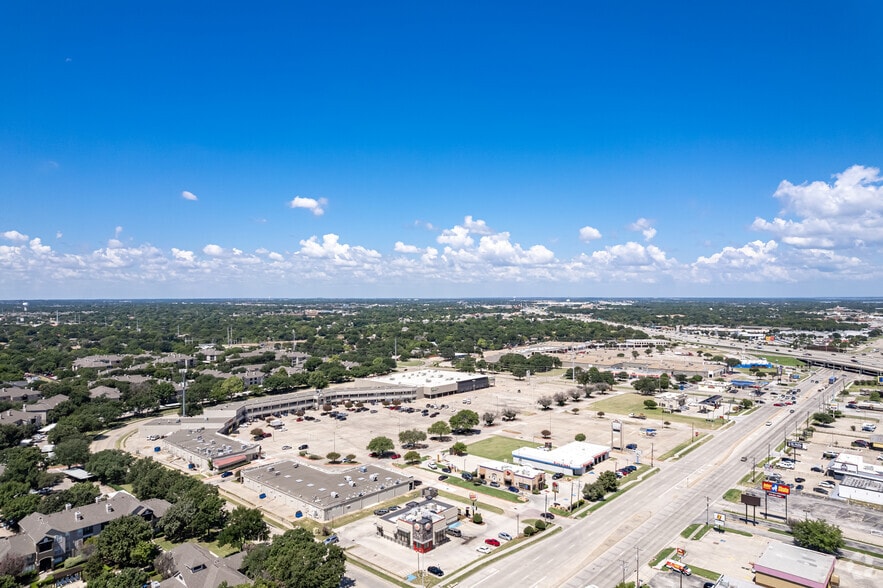 More Photos Of 1305 State Highway 121, Lewisville Unknown For Lease
