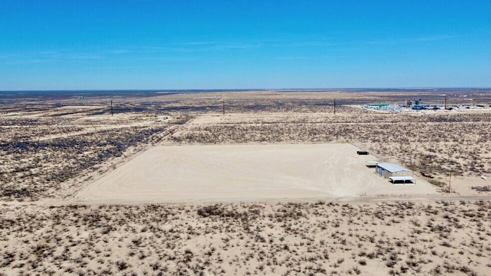 More Photos Of 190 County Rd 419, Pecos Service For Lease