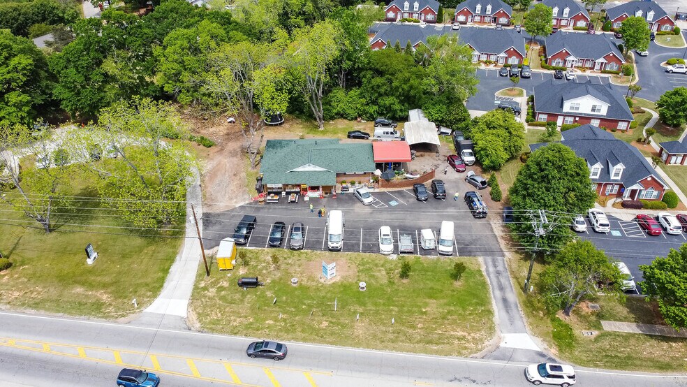 More Photos Of 4550 Lawrenceville Rd, Loganville Freestanding For Sale