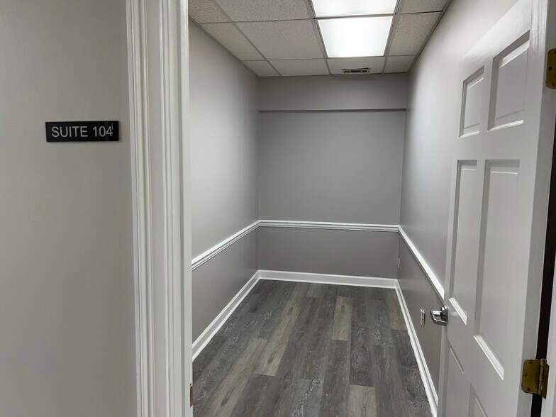 More Photos Of 4047 Holcomb Bridge Rd, Peachtree Corners Loft Creative Space For Lease