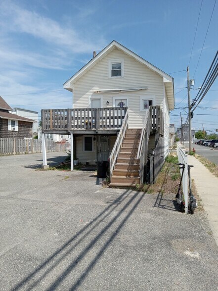 Primary Photo Of 201 Blaine Ave, Seaside Heights Apartments For Sale