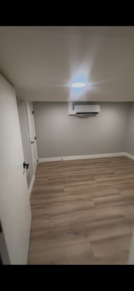 More Photos Of 4212 S Highland Dr, Millcreek Loft Creative Space For Lease