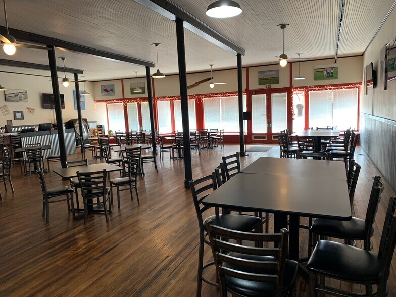 More Photos Of 105 N Main St, Sylvan Grove Restaurant For Sale