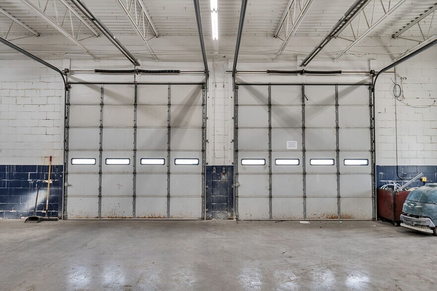 More Photos Of 1783 Kenmore Ave, Kenmore Warehouse For Sale
