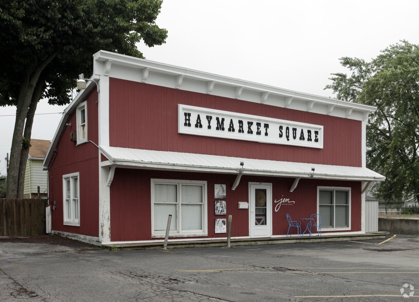 More Photos Of 5758 Main St, Sylvania Storefront For Sale