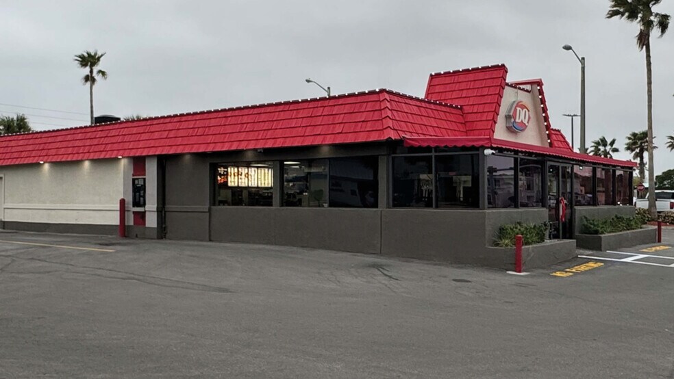 More Photos Of 902 3rd St N, Jacksonville Beach Fast Food For Sale