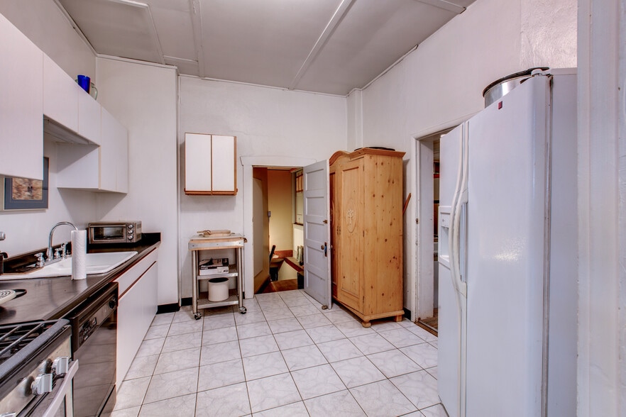 More Photos Of 2101-2111 W 29th Ave, Denver Loft Creative Space For Sale