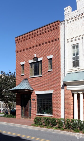 More Photos Of 415 N Trade St, Winston-Salem General Retail For Sale