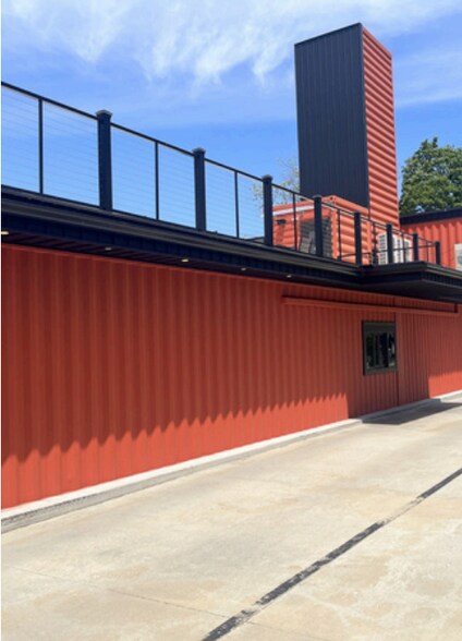 More Photos Of 224 N 2nd St, Hanna City Restaurant For Sale