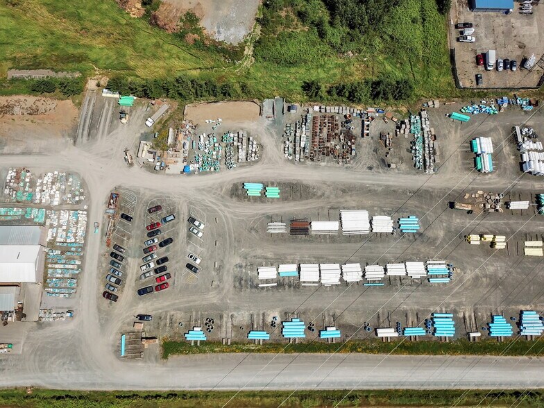 More Photos Of 164 W Smith Rd, Bellingham Distribution For Sale