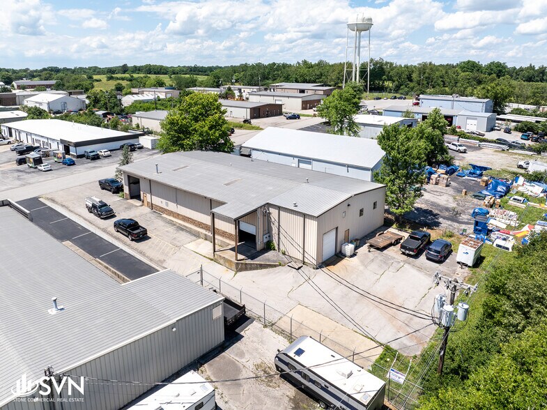 Primary Photo Of 128 Eisenhower Ct, Nicholasville Warehouse For Lease