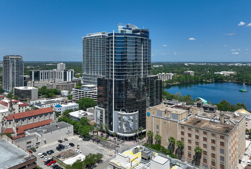 More Photos Of 111 N Magnolia Ave, Orlando Office For Lease