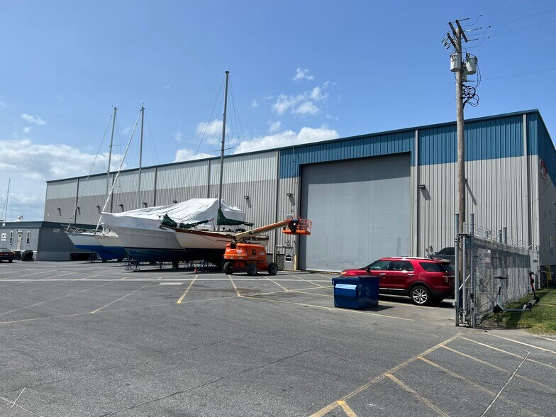 More Photos Of 1800 S Clinton St, Baltimore Marina For Sale